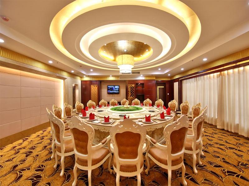 Vienna International Hotel Zhangjiajie Tianmen Mountain Bagian luar foto