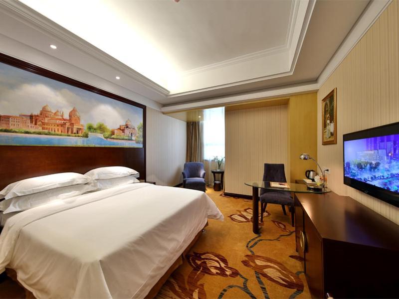 Vienna International Hotel Zhangjiajie Tianmen Mountain Bagian luar foto