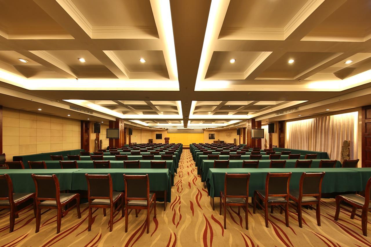Vienna International Hotel Zhangjiajie Tianmen Mountain Bagian luar foto