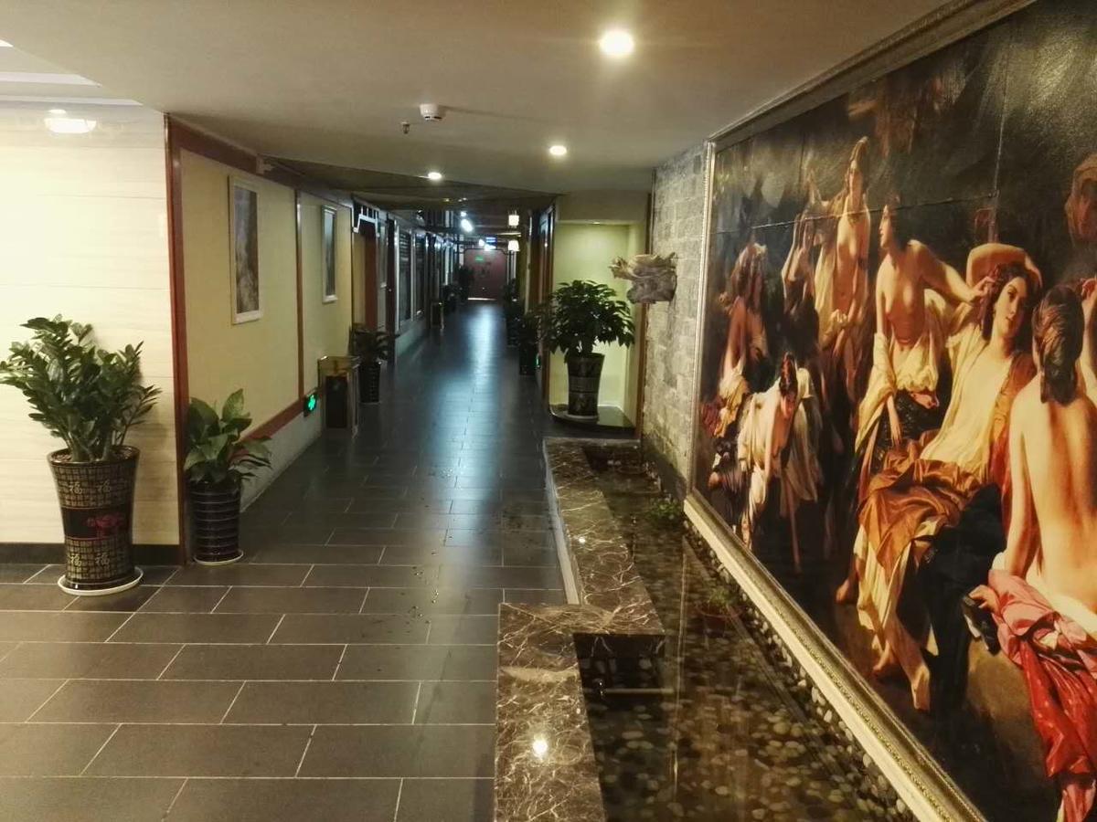 Vienna International Hotel Zhangjiajie Tianmen Mountain Bagian luar foto