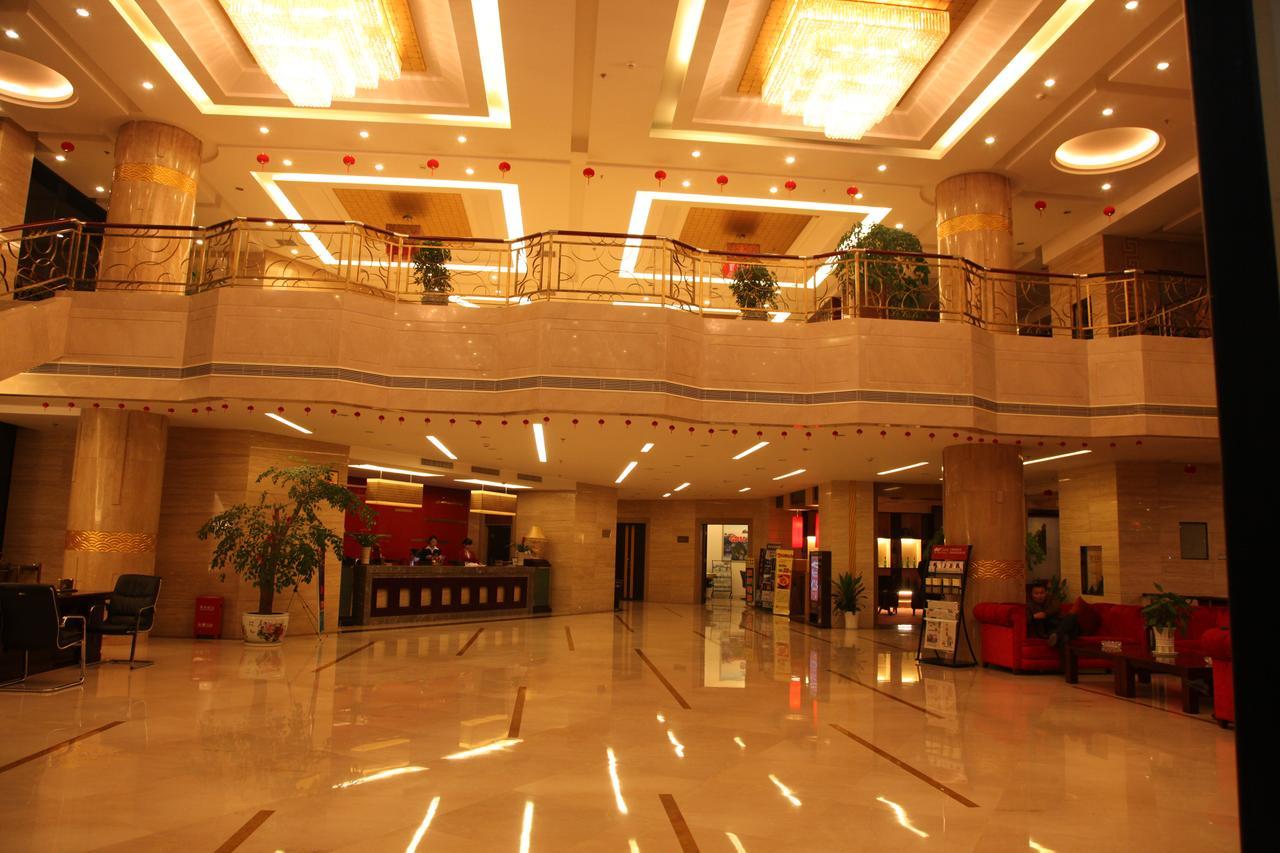 Vienna International Hotel Zhangjiajie Tianmen Mountain Bagian luar foto