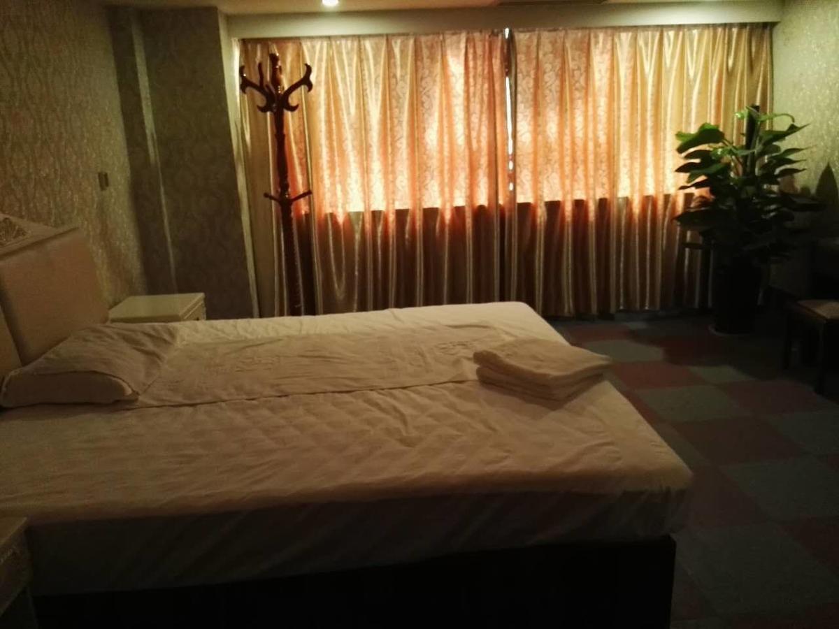 Vienna International Hotel Zhangjiajie Tianmen Mountain Bagian luar foto